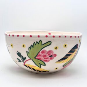 Ensaladera artesanal de cerámica pintado a mano de la colección bumble yellow
