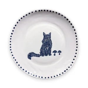 Plato de cerámica pintada a mano con animales silvestres